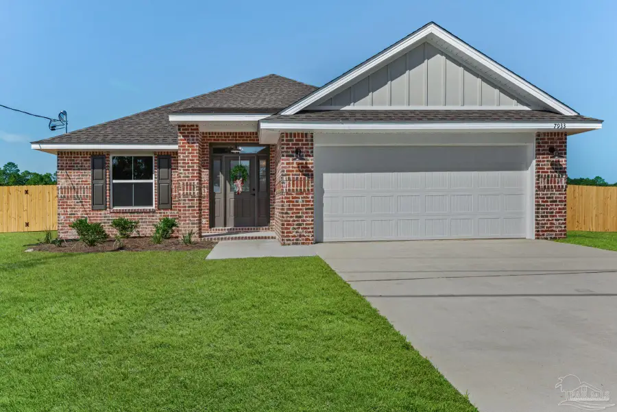 7961 Twin Lake Dr, Milton, FL 32583 - #2