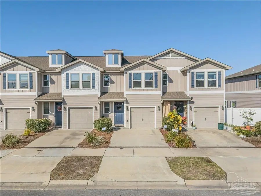 353 S E St, Pensacola, FL 32502 - #3