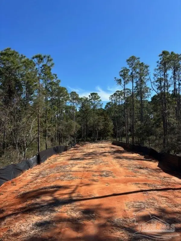 4481 Water Leaf Cv, Gulf Breeze, FL 32563