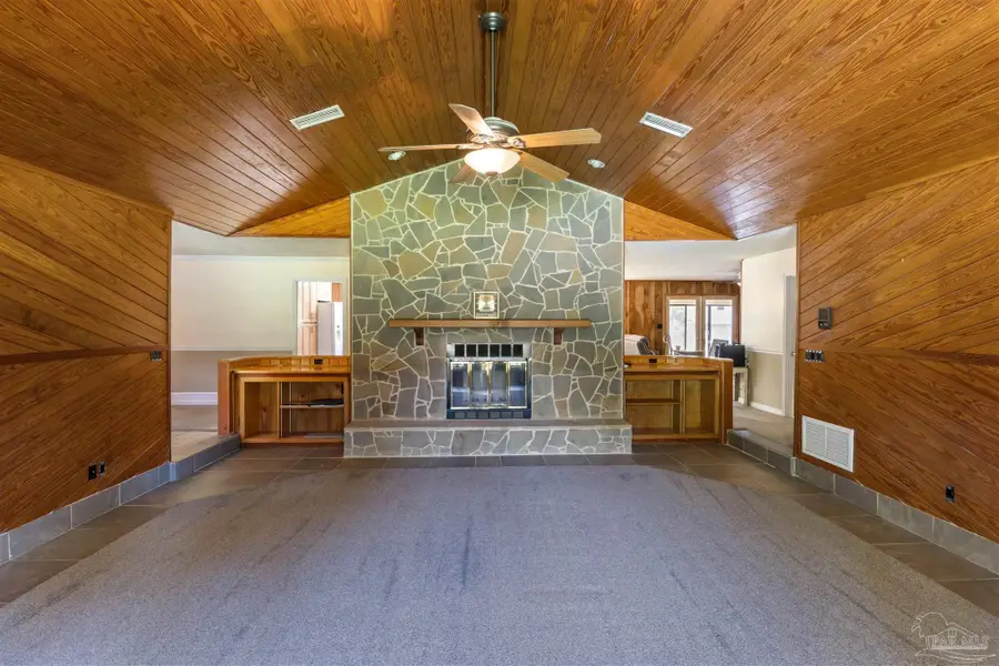 219 Man O War Cir, Cantonment, FL 32533 - #2