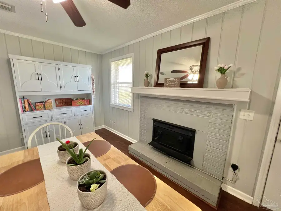 4075 Macks Rd, Century, FL 32535 - #3