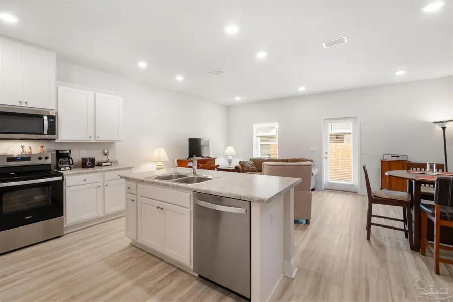 2947 Overcup St, Pensacola, FL 32514 - #2