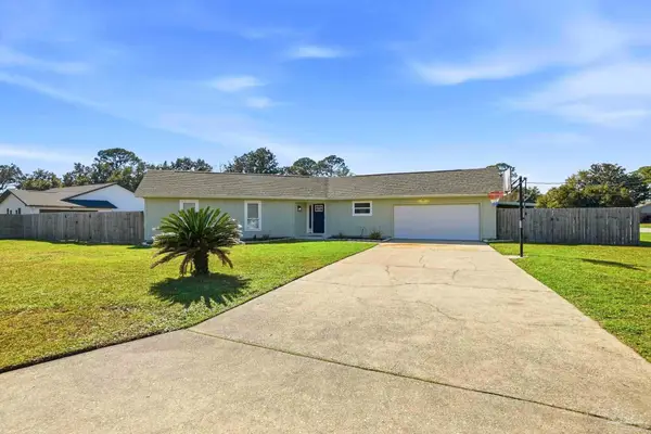2829 Via Roma Ct, Gulf Breeze, FL 32563