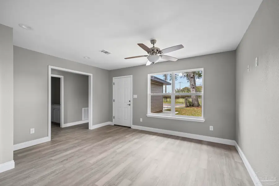 519 Bayliss Ct, Pensacola, FL 32505 - #3
