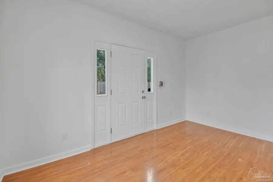 8090 Tippin Ave, Pensacola, FL 32514 - #3