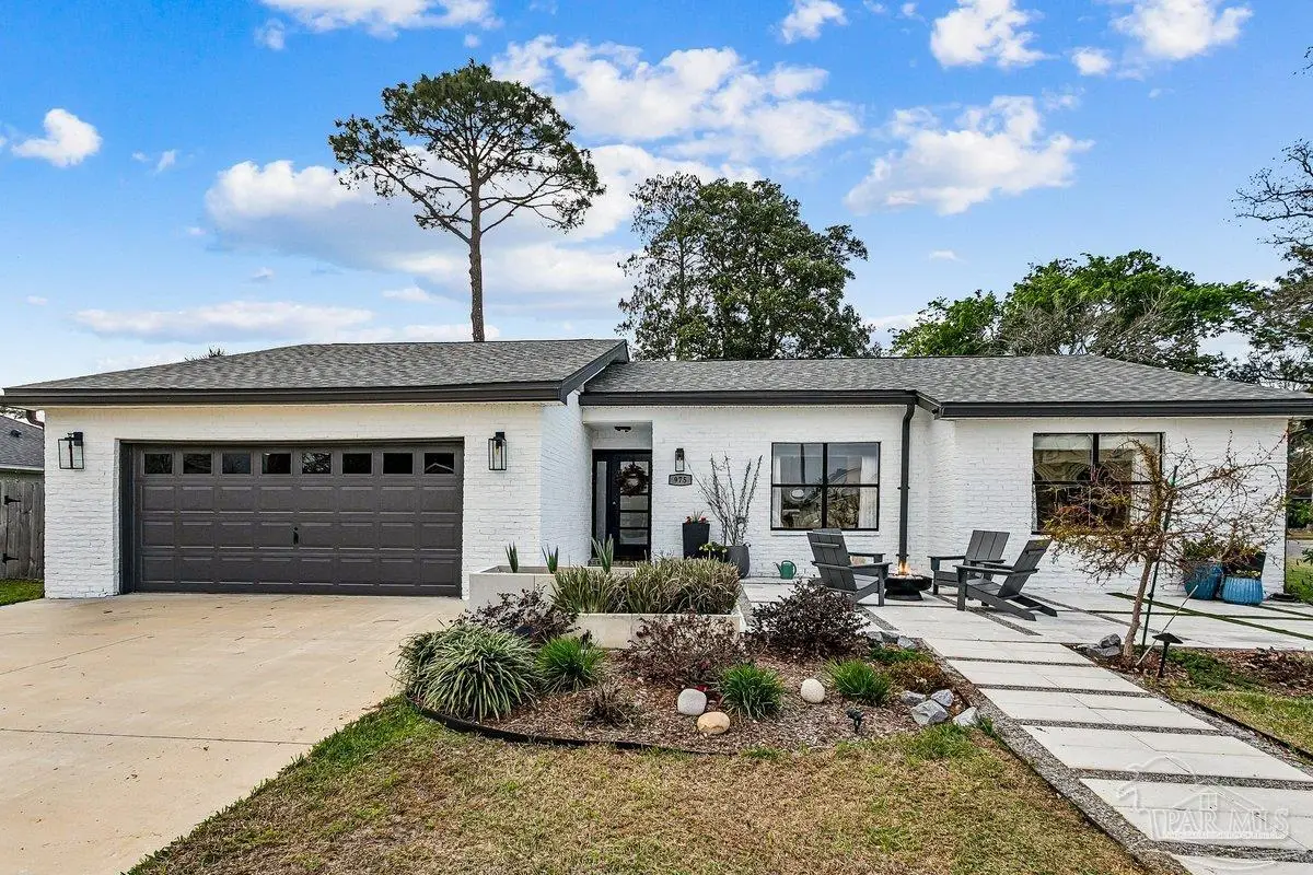 975 Grand Canal St, Gulf Breeze, FL 32563 - #1