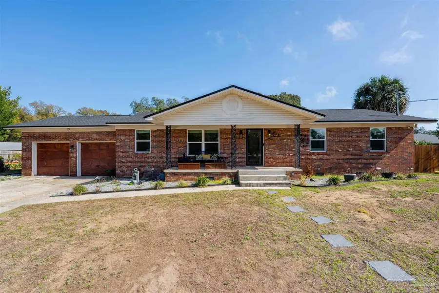 4 Barrington Ct, Pensacola, FL 32506 - #2