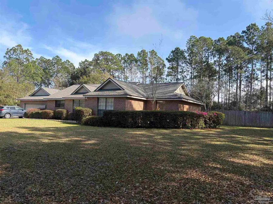 9631 Sunnybrook Dr, Navarre, FL 32566 - #2