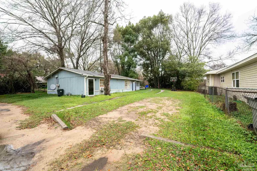 8604 Juniper Ave, Pensacola, FL 32534 - #2