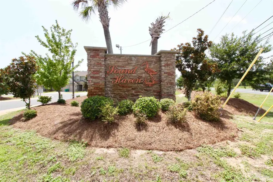 1733 Sound Haven Ct, Navarre, FL 32566 - #2