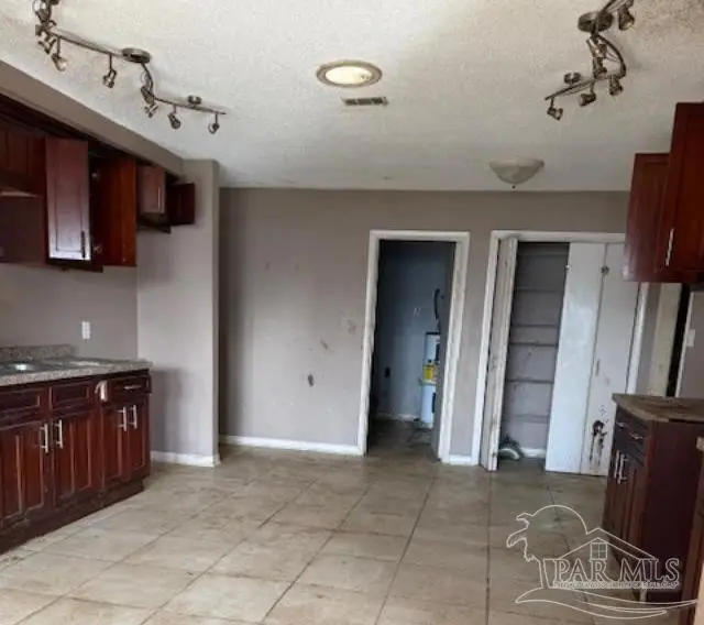 9130 Airway Dr, Pensacola, FL 32514 - #3