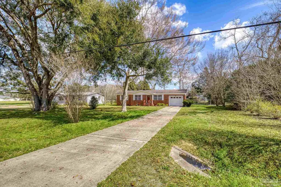 3844 Stefani Rd, Cantonment, FL 32533 - #2