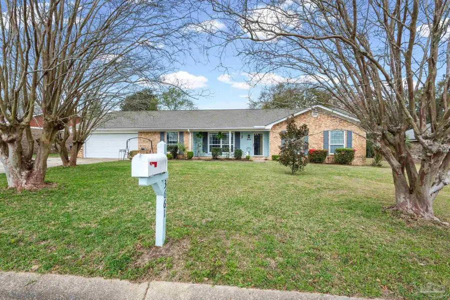 3661 Degas St, Pensacola, FL 32504 - #2