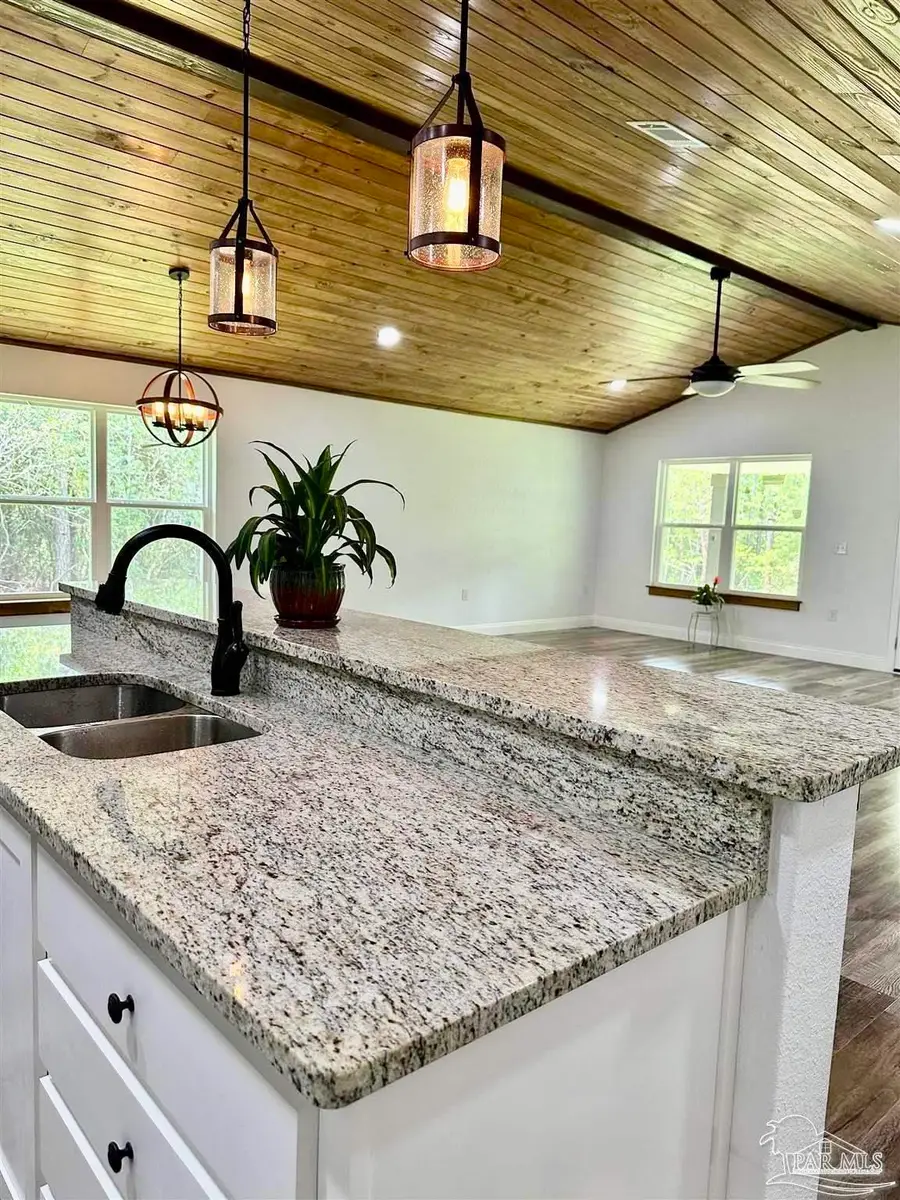 2943 N 13th Ave, Milton, FL 32583 - #2