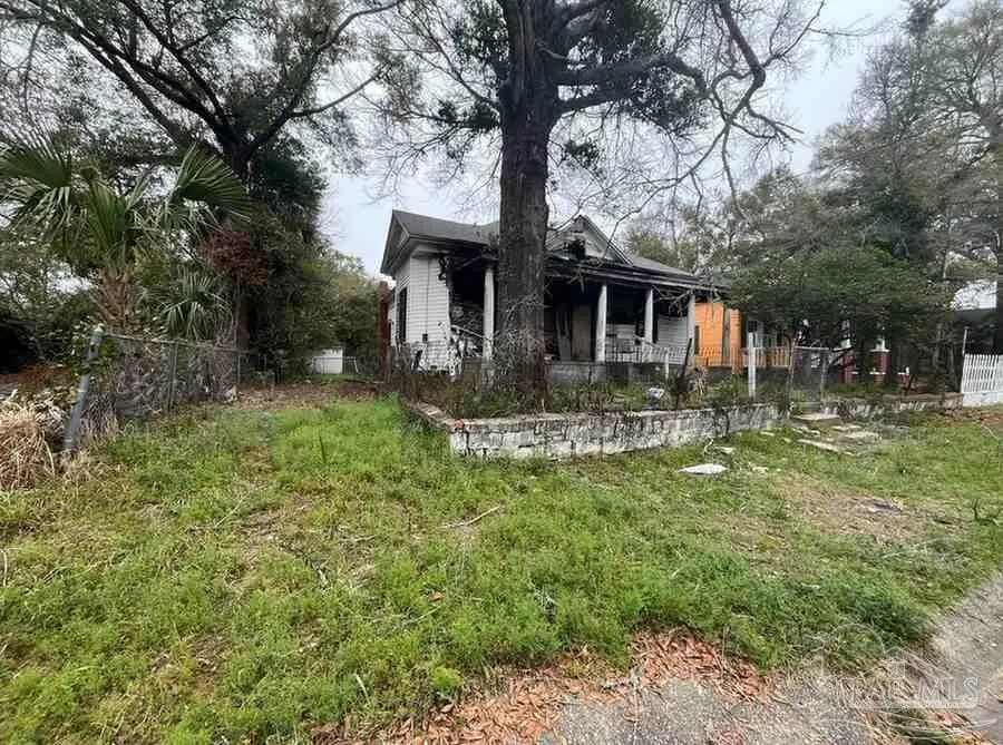 310 E Moreno St, Pensacola, FL 32503 - #2