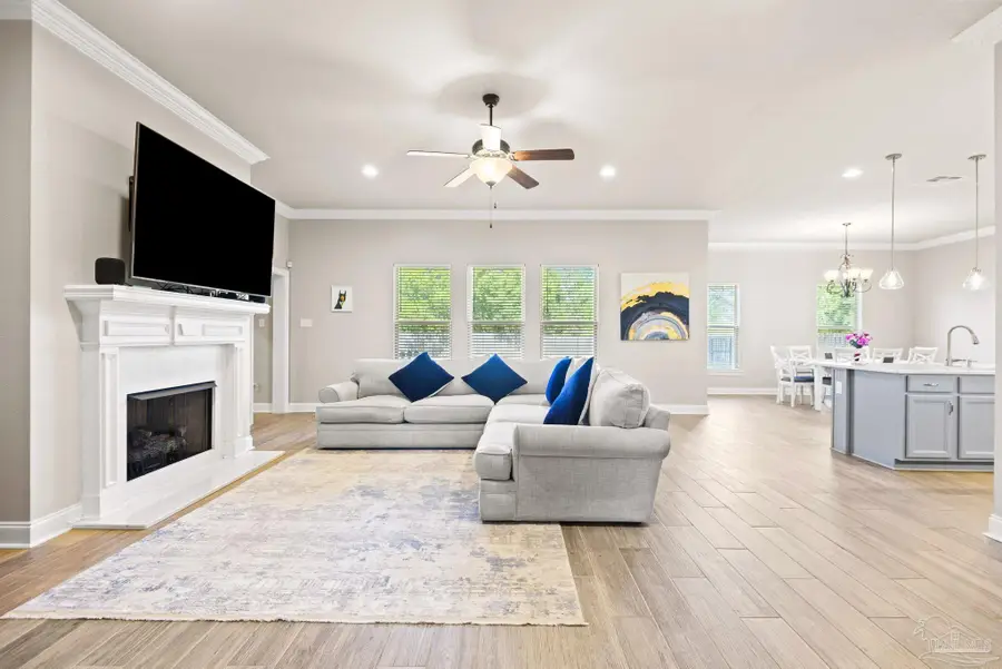 5912 Walter Franklin Rd, Pensacola, FL 32526 - #2