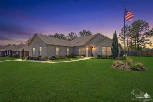 1181 Wensel Dr, Cantonment, FL 32533