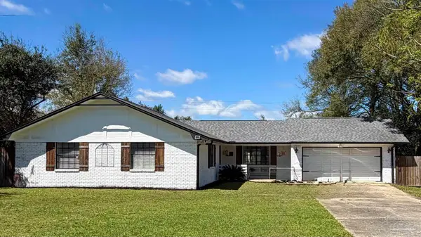 4470 Jumento Dr, Pensacola, FL 32514