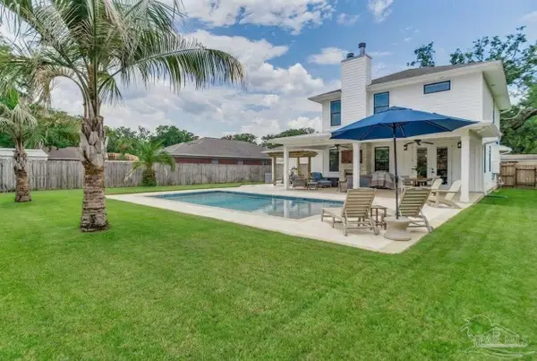 1411 E Hatton St, Pensacola, FL 32503