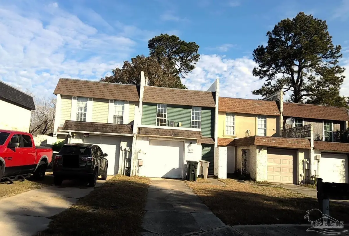 843 Esconditas Pl, Pensacola, FL 32506 - #1
