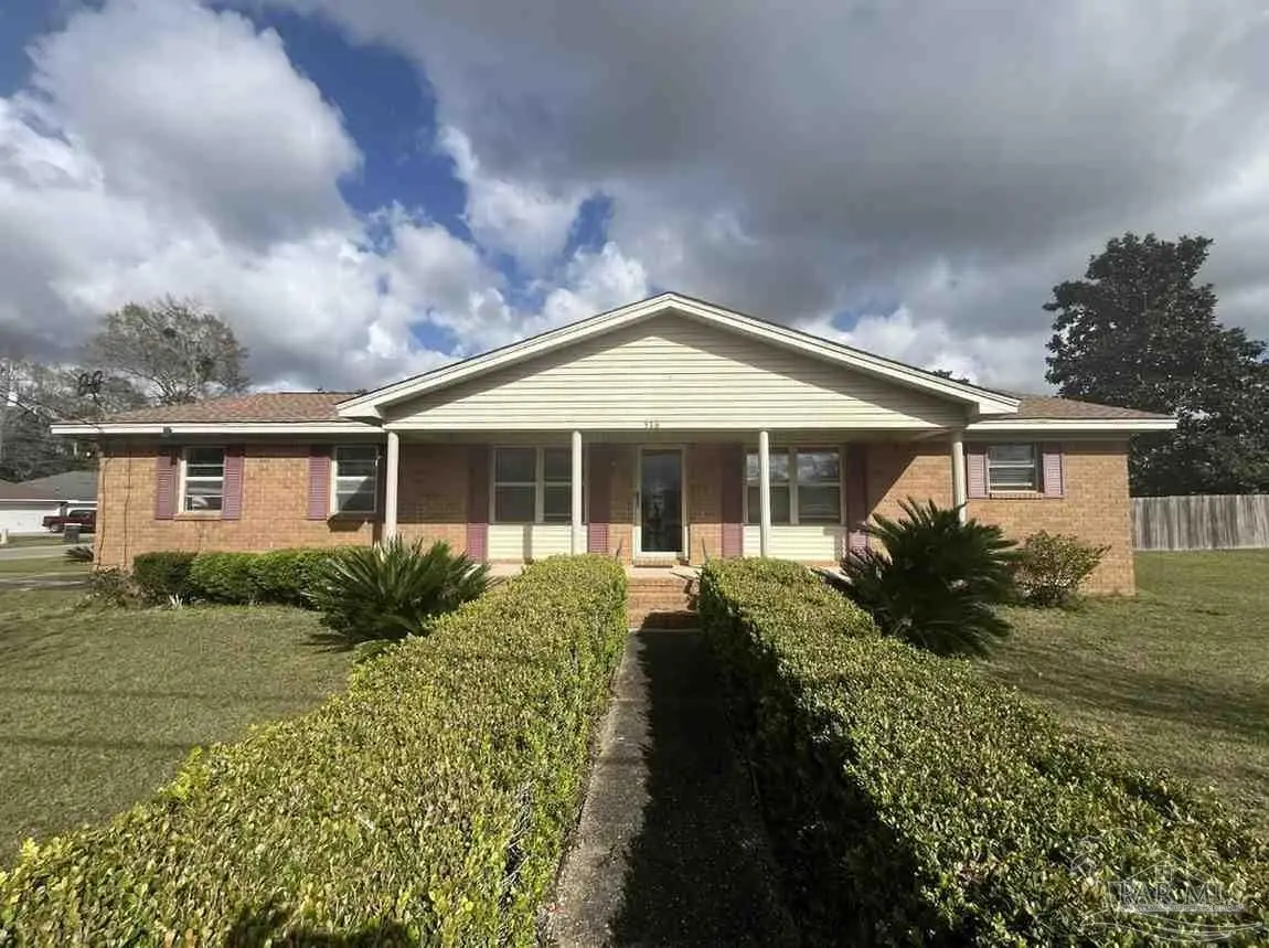 516 Monroe Ave, Cantonment, FL 32533 - #1