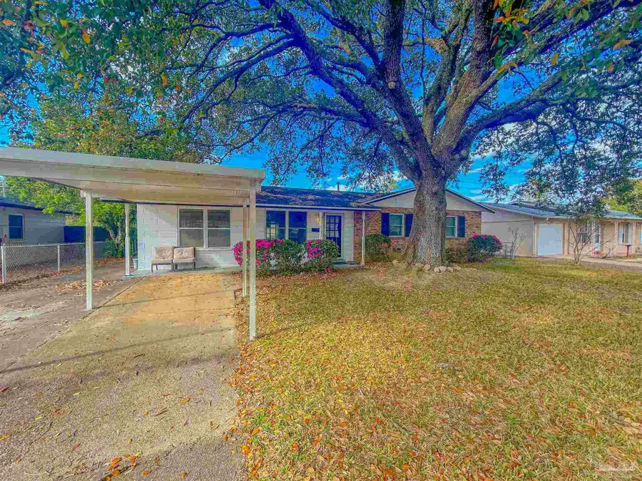 6511 E Shore Dr, Pensacola, FL 32505 - #2