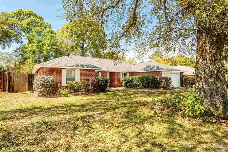 3243 Moss Pt Ln, Cantonment, FL 32533 - #3