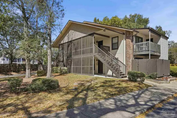 2201 Scenic Hwy #F4, Pensacola, FL 32503
