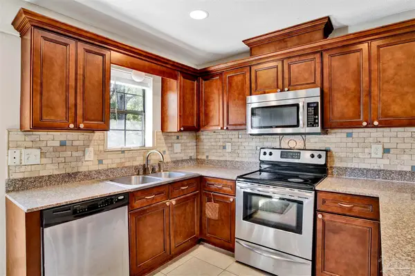 4344 Langley Ave #B 206, Pensacola, FL 32504