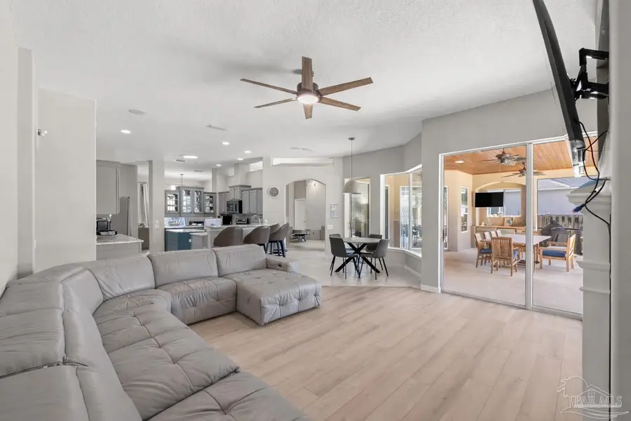 1183 Grand Pointe Dr, Gulf Breeze, FL 32563 - #3