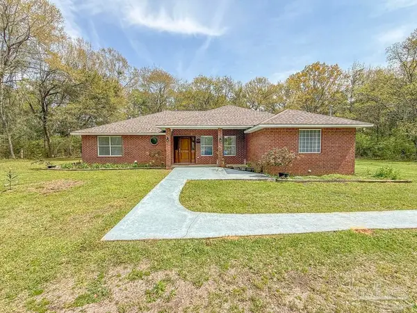 6020 Enfinger Rd, Pace, FL 32571