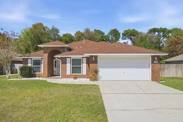 10736 Crosscut Dr, Pensacola, FL 32506