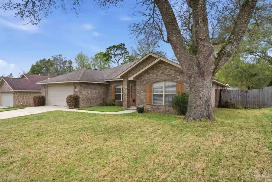 8435 Ferlon Ave, Pensacola, FL 32526 - #2