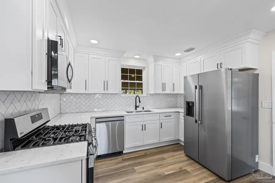 3200 E Avery St, Pensacola, FL 32503 - #2