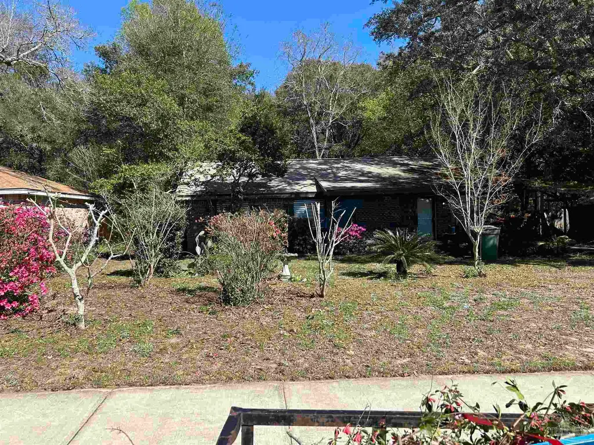 5800 Avondale Rd, Pensacola, FL 32526 - #1