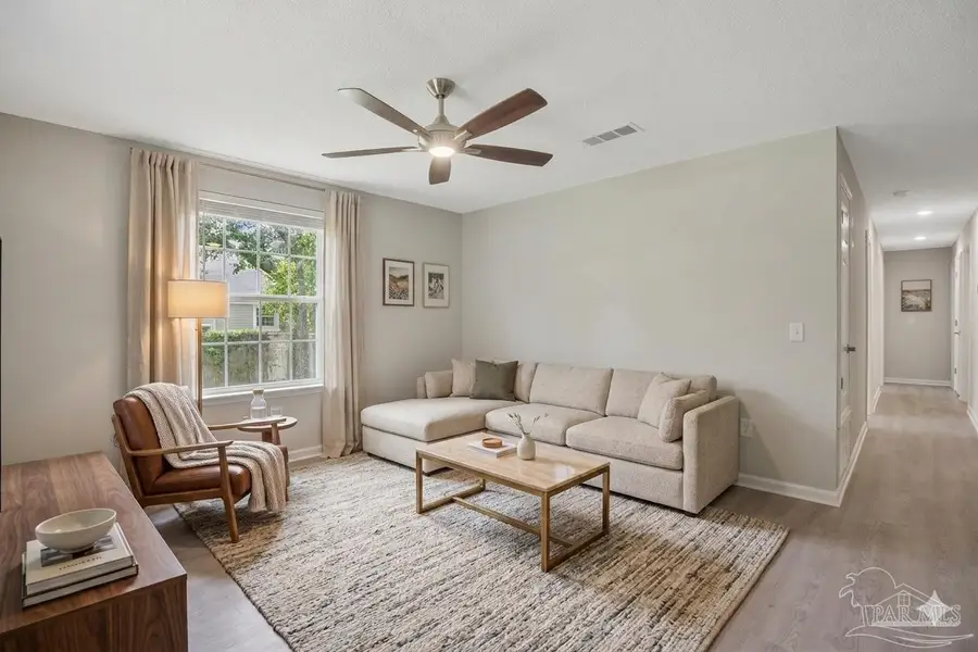 911 Medford Ave, Pensacola, FL 32505 - #2