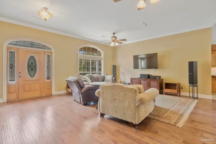 5700 Hunters Oak Trl, Milton, FL 32570 - #2