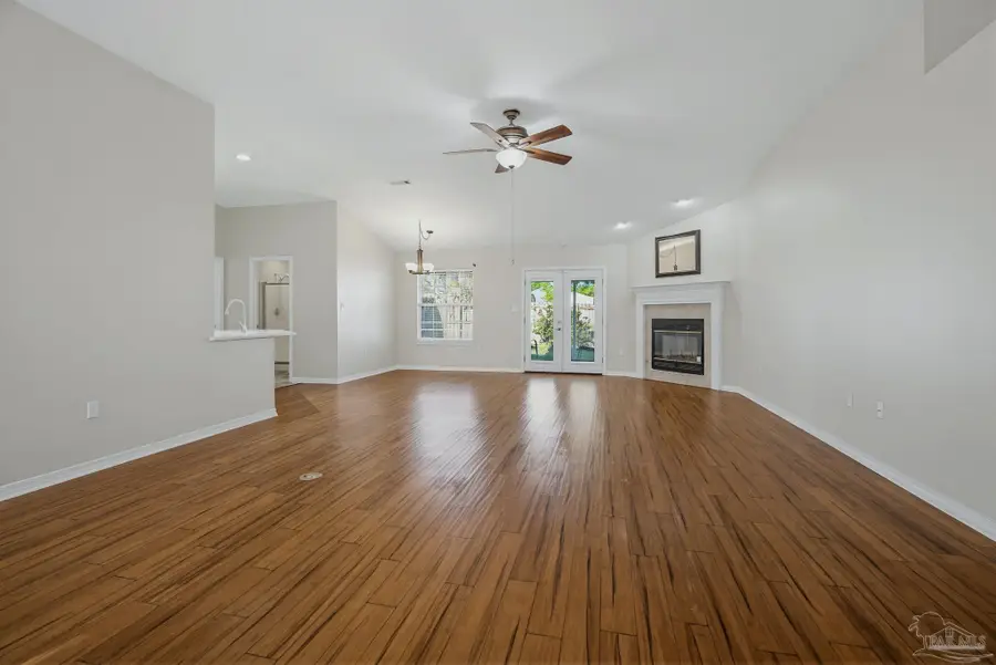 10969 Country Ostrich Dr, Pensacola, FL 32534 - #3