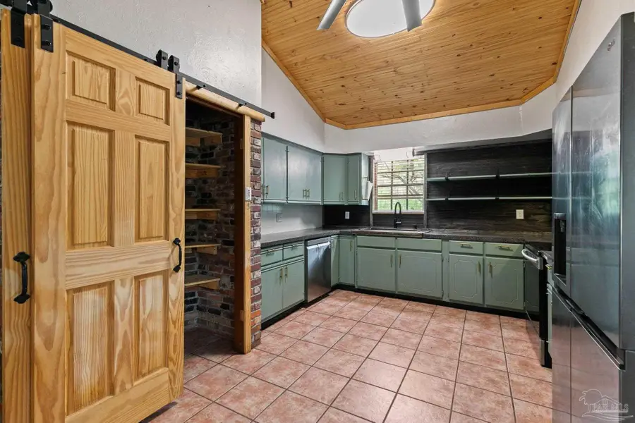 6050 W Hwy 4, Century, FL 32535 - #2