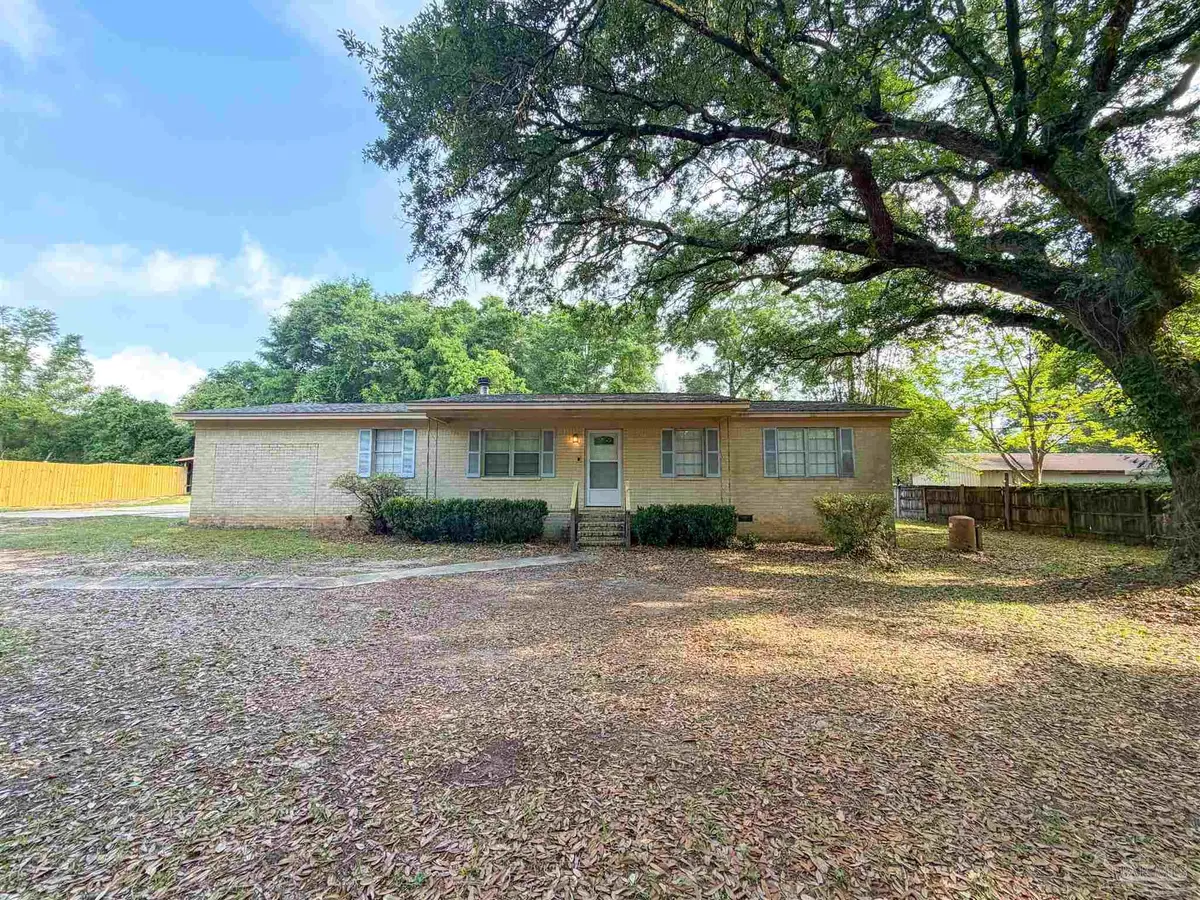 9682 Guidy Ln, Pensacola, FL 32514 - #1