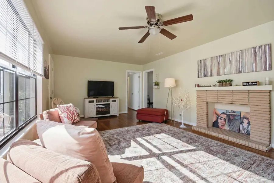 2340 Teate Ave, Pensacola, FL 32504 - #3
