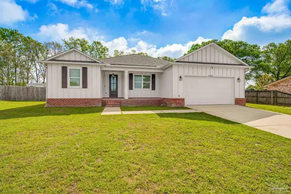 3300 Eagle St, Cantonment, FL 32533