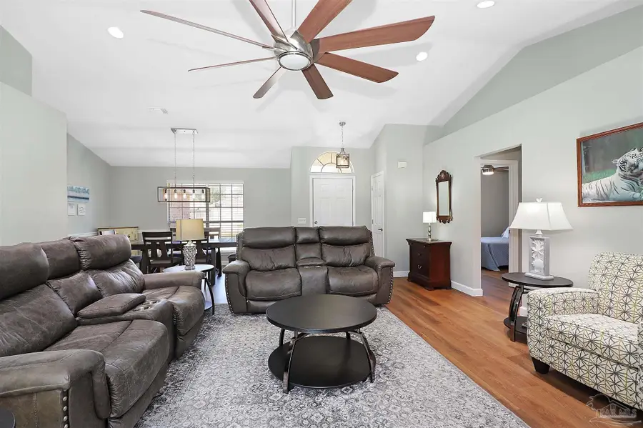 1170 Finch Dr, Gulf Breeze, FL 32563 - #2