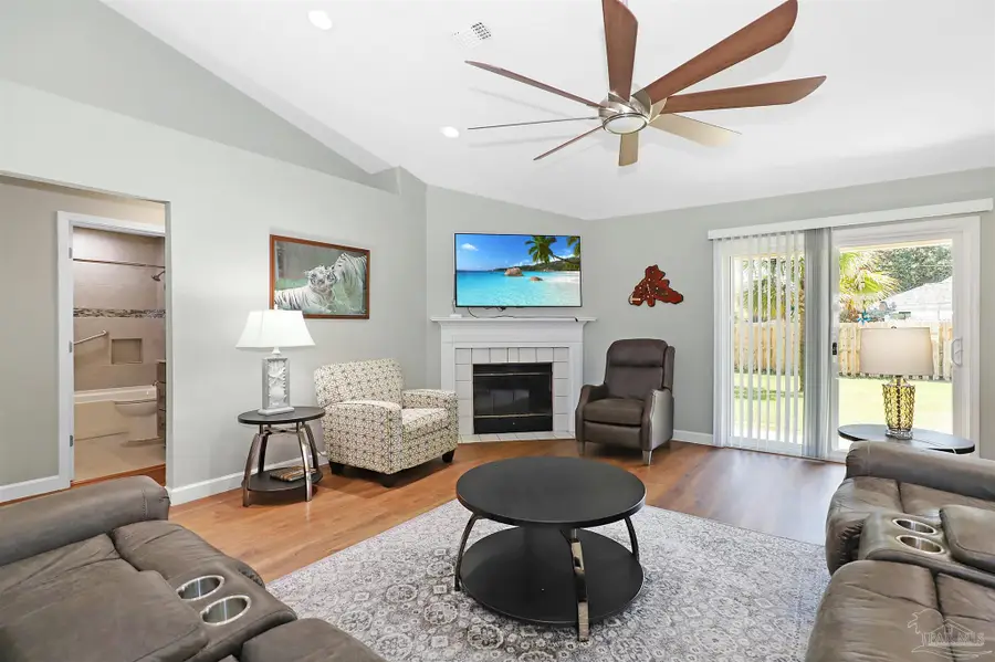 1170 Finch Dr, Gulf Breeze, FL 32563 - #3