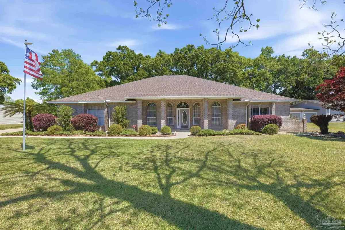 4552 Peaden Rd, Pace, FL 32571 - #1