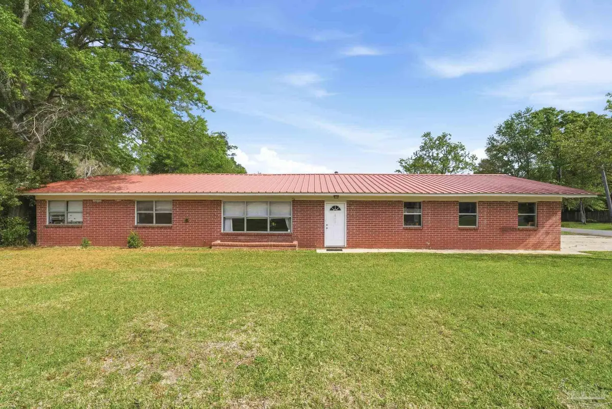 100 Woodland Ave, Cantonment, FL 32533 - #1