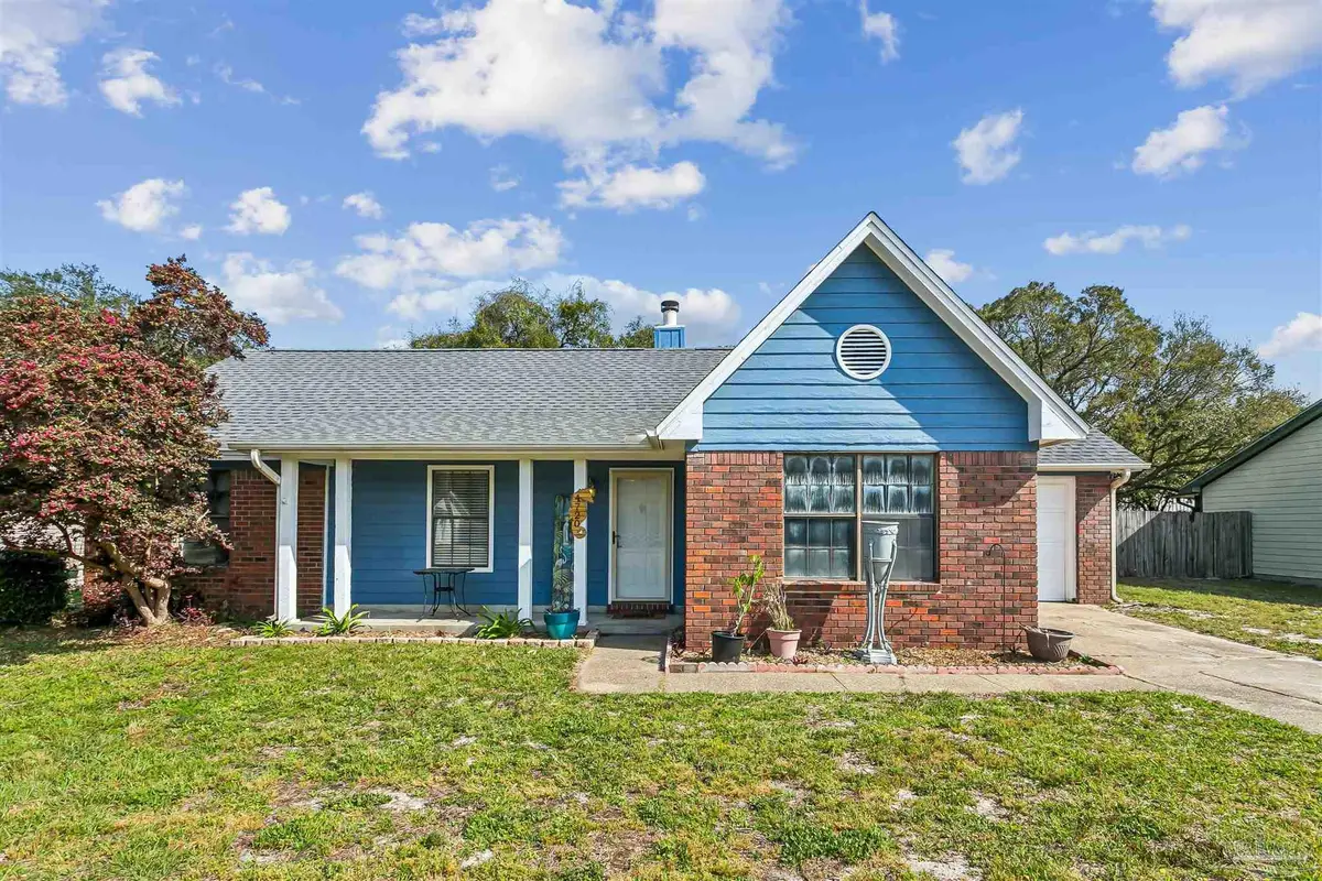 4720 Kitty Hawk Cir, Gulf Breeze, FL 32563 - #1