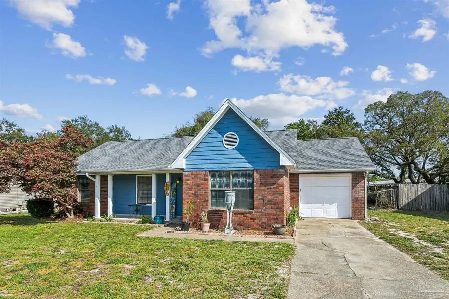 4720 Kitty Hawk Cir, Gulf Breeze, FL 32563 - #2