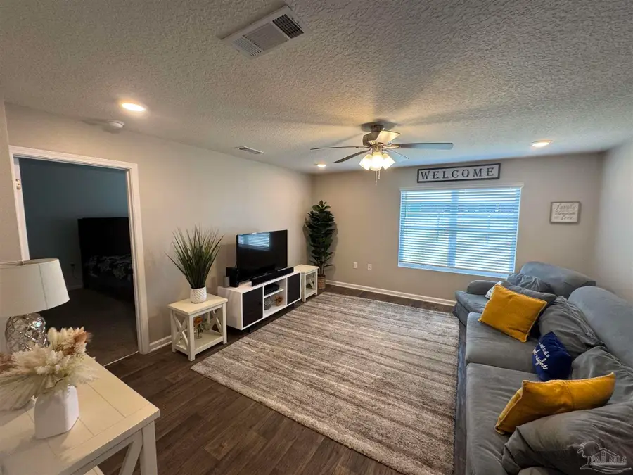 6414 Churchill Cir, Milton, FL 32583 - #2