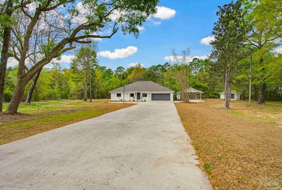 6661 Fernwood Dr, Milton, FL 32570 - #2